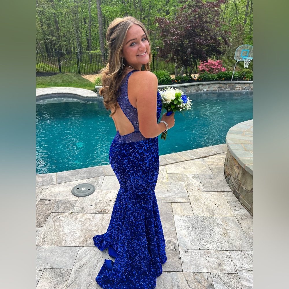 BLUE SEQUENCED VIENNA Prom Dress Size 6